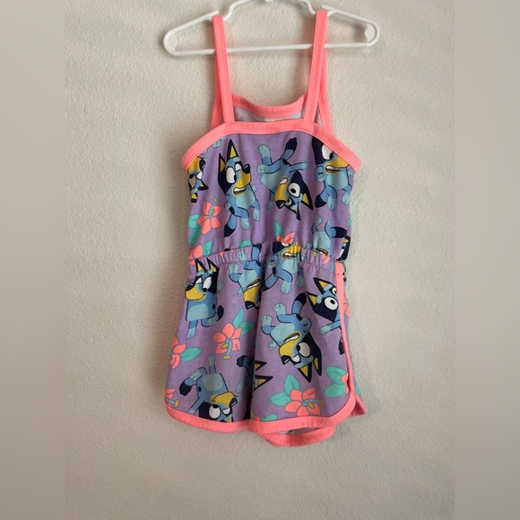 Bluey Girls purple and coral neon shorts romper with tropical flower print S6/6X - Picture 2 of 5